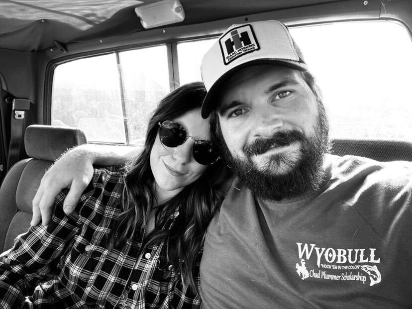 Gimme Country (@gimmecountry) on Twitter photo Who’s listening? <a href="/PorterUnion/">Cole & Kendra Porter</a>’s Cole and Kendra Porter are #LIVE chatting! We are excited to have them hosting a show for us. Hit that #TipTheDJ button to help support them through #COVID19: gimmecountry.com Who’s listening? <a href="/PorterUnion/">Cole & Kendra Porter</a>’s Cole and Kendra Porter are #LIVE chatting! We are excited to have them hosting a show for us. Hit that #TipTheDJ button to help support them through #COVID19: gimmecountry.com