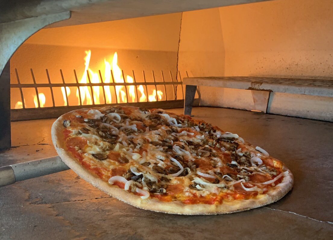 SaccosEstero's tweet photo. Enjoy the long holiday weekend everyone.  Stay safe and eat pizza! #Tonysaccos #Pizza #pizzaforlife https://t.co/kEWcKDu7z2