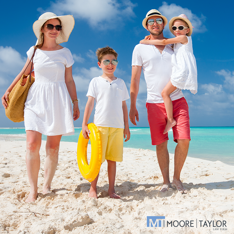 MooreTaylorLF's tweet photo. Families all over the state are re-scheduling travel plans. Now is a good time to determine if make-up time can be worked out with your child’s other parent. If not, we’re here to help. https://t.co/BpH71VZq4g