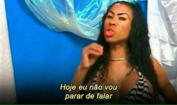 Gotas_de_Honey's tweet photo. Gente não podemos largar de mão é muito sério tudo que tá acontecendo com a *** eu não acredito que vocês tão dando pra trás ELA PRECISA DA NOSSA AJUDA CACETE  pela pré-adolescente eu dou minha vida 
#maefranga #chernomae #pelacriancaeudouminhavida #meprocessafofa https://t.co/dtafmaUX9p