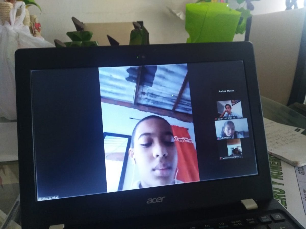 JoiceBeatrizHe1's tweet photo. #transformomipracticacuando 
Cambio mi práctica pedagógica  presencial  por una virtual para atender necesidades de los educandos y desarrollar  clases participativas. https://t.co/82XLQTLn8L