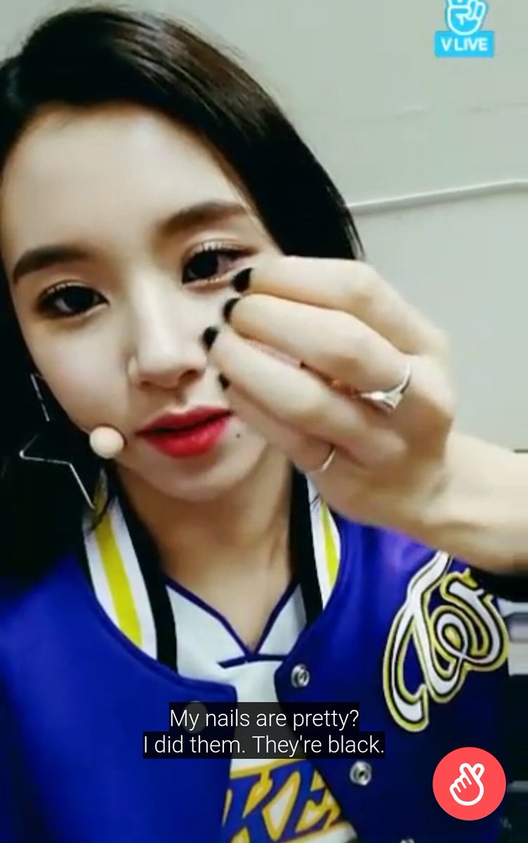 moo_vie_'s tweet photo. idk that sounds kinda gay to me
#Wheein #Chaeyoung #Wheechaeng https://t.co/Xq0WpsQYLq