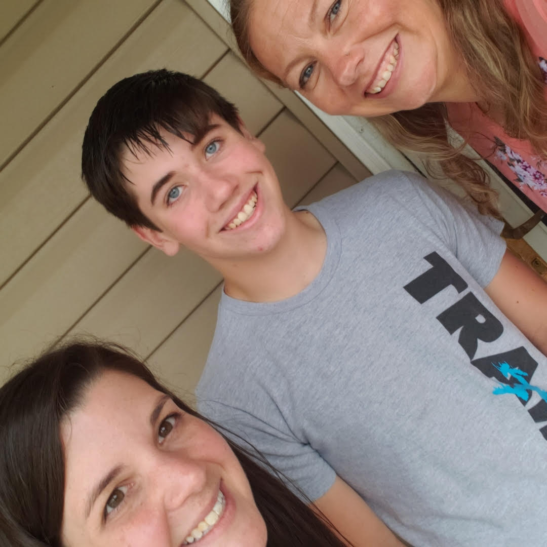 ringgoldmiddle's tweet photo. The 7th grade Tiger Dynasty team took some time away from their laptops to recognize some much deserving students who have worked especially hard this year. These students also excelled during virtual learning. https://t.co/7rmnvoukU2
