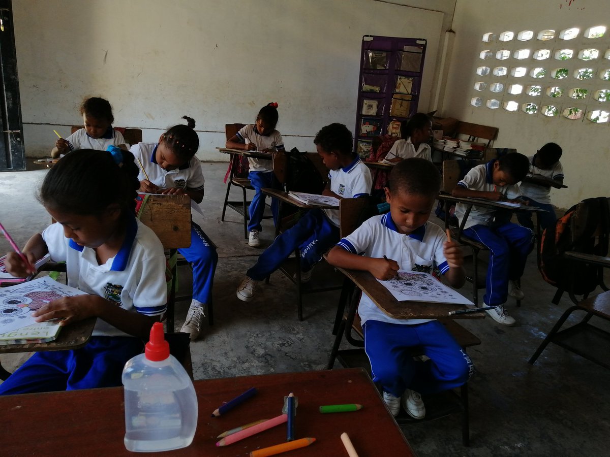 EllesMartha's tweet photo. #TransformoMiPrácticaCuando, reinvento estrategias,para ayudar en el aprendizaje de los estudiantes. Los límites no existen,solo si los permites.@CreoUnimag @misil984 @Francybamado @albertoemiprado https://t.co/PwWk9HZZRE