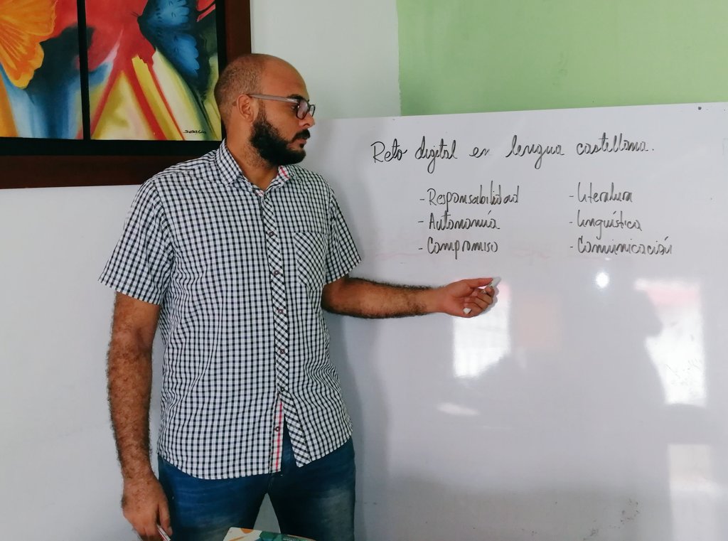 LordCharliie's tweet photo. #TransformoMiPrácticaCuando fortalezco las relaciones sociales e interacciones no presenciales entre pares y propicio estrategias de aprendizaje contextualizadas para mis estudiantes.
@CreoUnimag @Unimagdalena @Francybamado @albertoemiprado @Jhon_vilardy https://t.co/fXLXEwBbEm