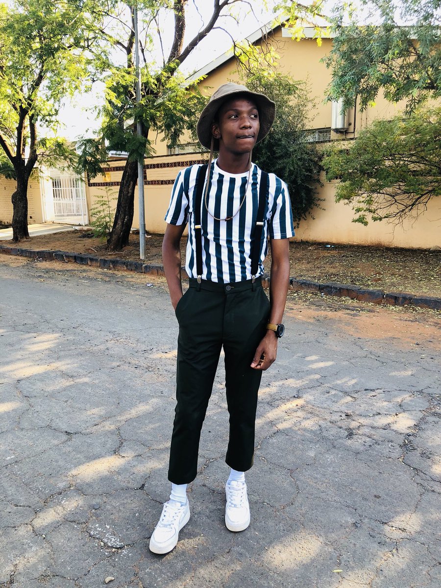 ThabangSibiya14's tweet photo. #SoundEngineeringStudent #BulidYourFuture #FocusOnSuccess https://t.co/sQ6B40D5R9