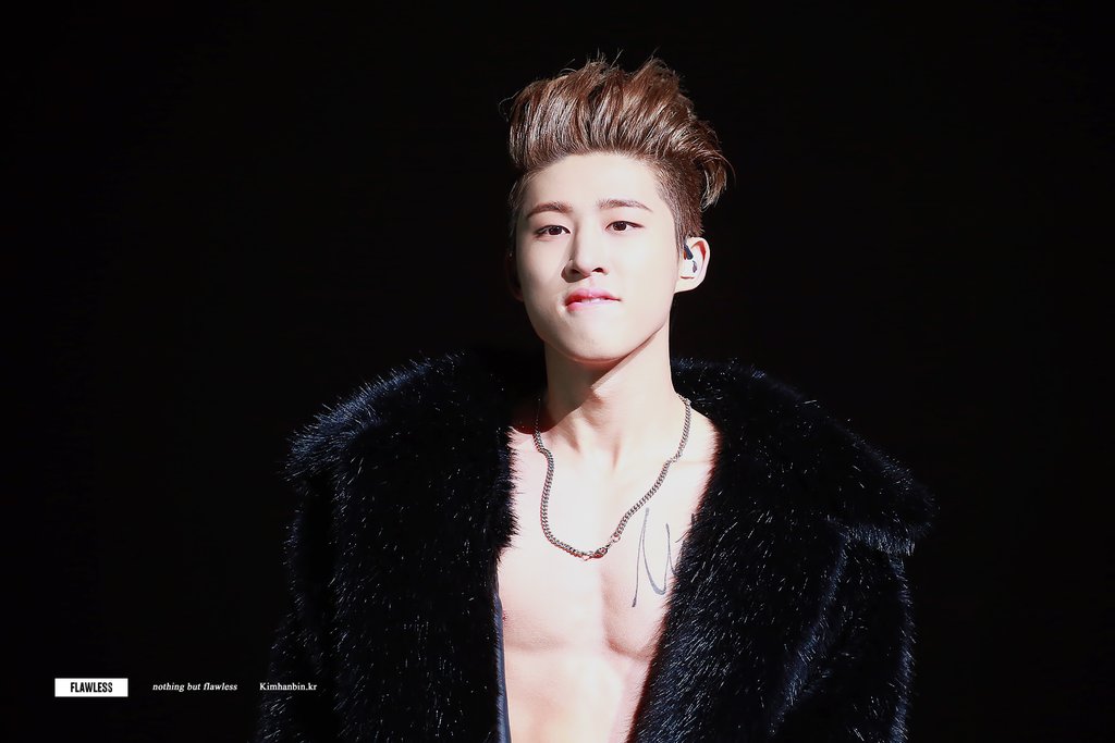 HanbinsLight's tweet photo. @OMGnani_ @ikon_shxxbi #AlwaysWith131 @ikon_shxxbi
#HANBIN #김한빈 #비아이 https://t.co/ekIElg6ODr