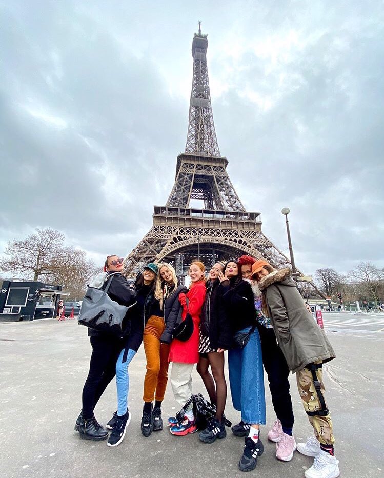 adorablekarol's tweet photo. @TiniStoessel Cada retweet es una apreciación a las bailarinas de Tini que merecen ser reconocidos por el lindo trabajo que hacen. Sin ellas el QVT no hubiera sido lo mismo<3

STAN CAMI GEORGI JULI JUJA CANDI DELFU ANTO AND FRI https://t.co/PO8OTU5ECI
