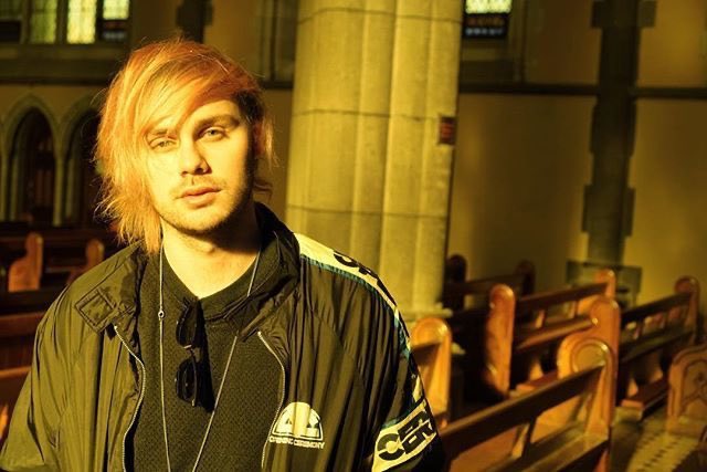 A thread of soft Michael since Lia is feeling sad  also no themes or outline. Just adding soft pictures as I go   @Lia_in_bloom