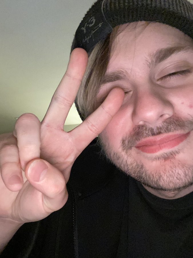 A thread of soft Michael since Lia is feeling sad  also no themes or outline. Just adding soft pictures as I go   @Lia_in_bloom