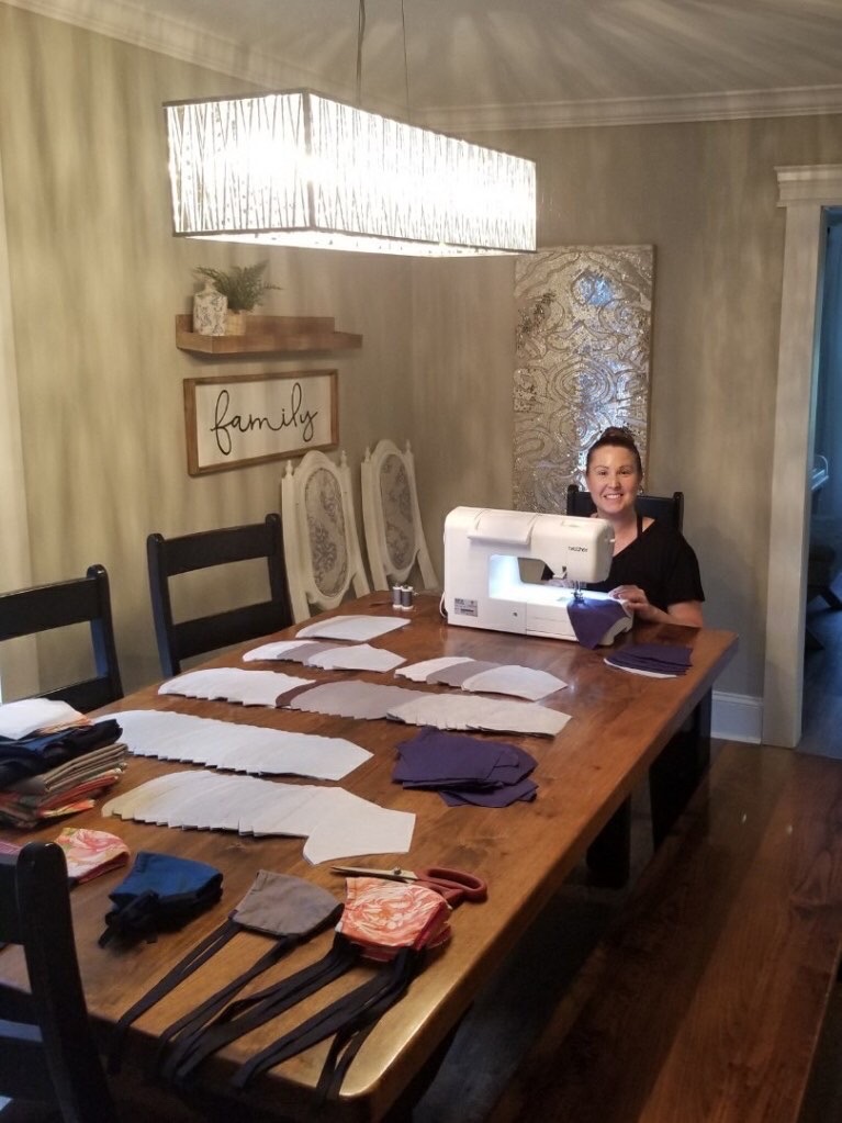 chickenfarmers's tweet photo. @KMFarmPoultry sister-in-law, Brandee, has been hard at work making masks for her local community. Brandee and her family have already produced more than 200 masks and continue to make more! #IHeartChickenFarmers https://t.co/9782BqdRul