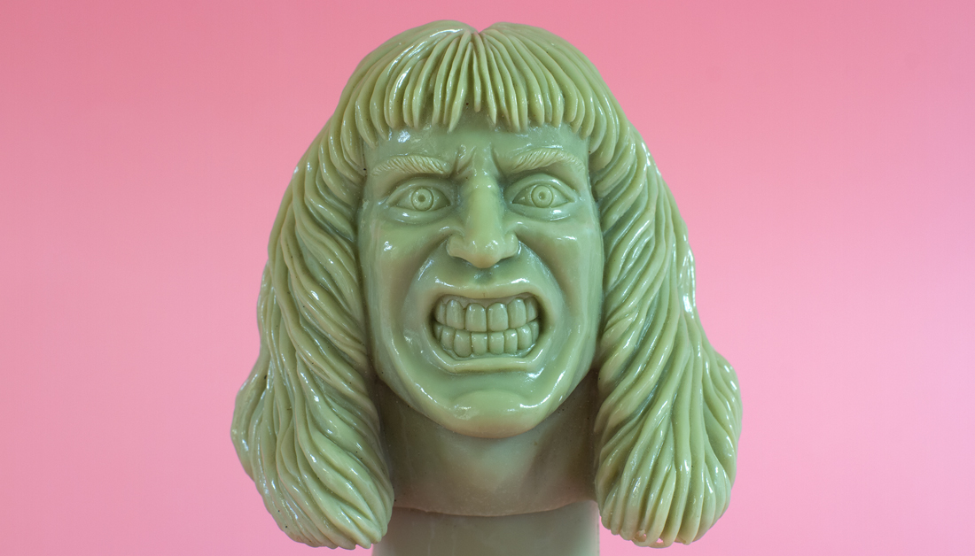 Feel the power of the #UltimateWarrior - this is an unreleased WWF prototype head.  It's from the #wwfhasbro era, but I'm not sure what it was meant for.  Lots of teeth... 🦷🪥 #figLife #ScratchThatFigureItch