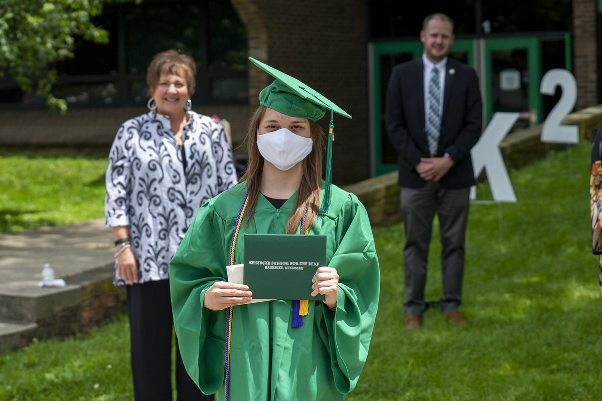 kycommissioner's tweet photo. Today's graduation celebration @KentuckyDeaf was a truly special occassion. Congratulations to our graduates -- I am so incredibly proud of you! #ClassOf2020 #KyEd #TeamKDE #TeamKentucky #KyClassOf2020 https://t.co/EacwagIPFV