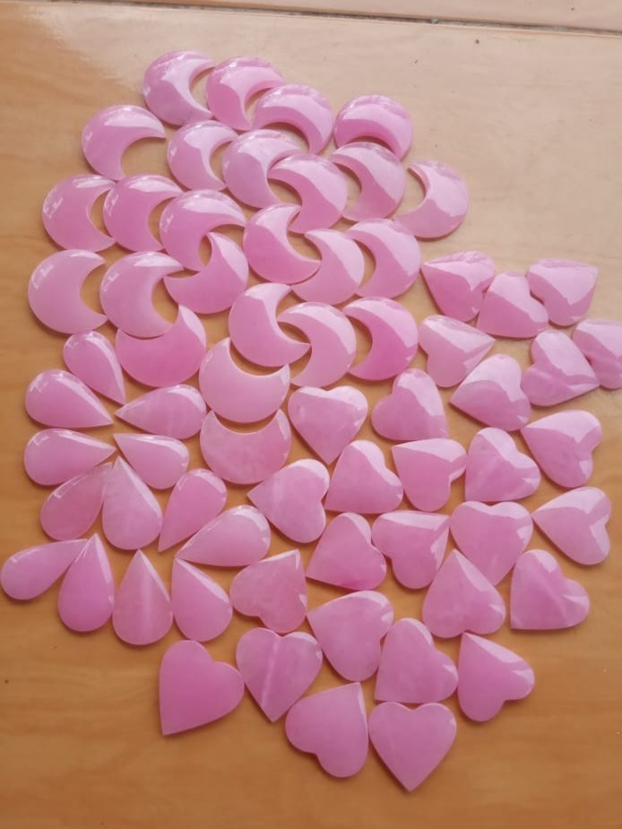 Please those who are interested I sell stone jewelry