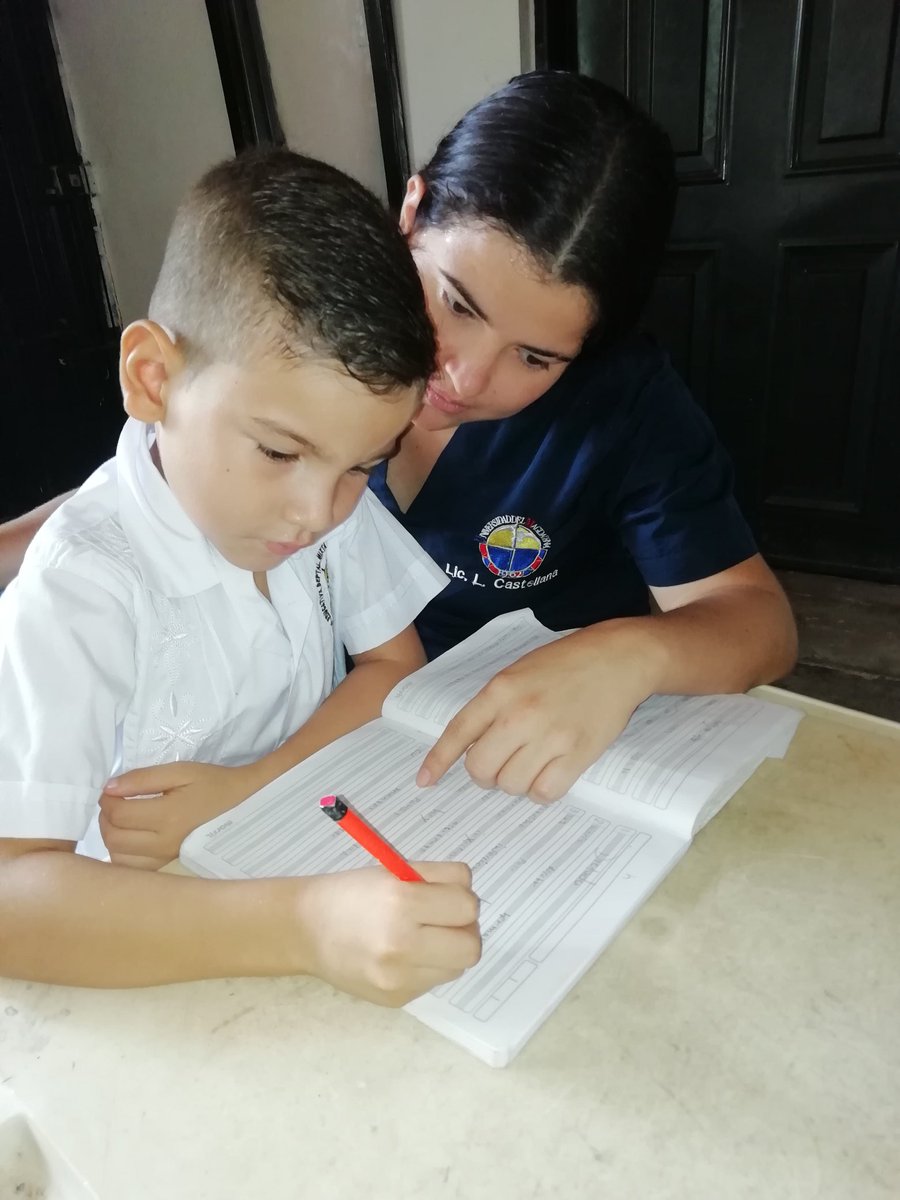 Ana76688956's tweet photo. #Transformomipracticacuando desde casa, Implemento las estrategias y enseñanzas de mis maestros...@albertoemiprado @BelkisOrealys @CreoUnimag @Francybamado @Gina80136309 @Imegluisa @misil984 @NellyPalenciaN1 @RibonNelly @RomarioPedrozo @Unimagdalena @YanethMMezaB1 @yeinnysalvarez https://t.co/2FUFg9uwh7