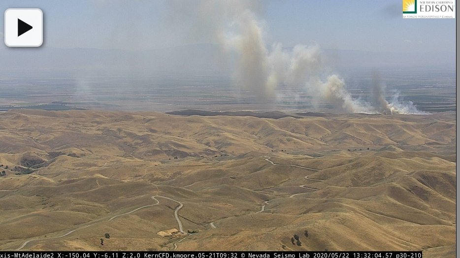 barkflight's tweet image. Bakersfield -- #KernCountyFire on a brush fire at Comanche Drive, south of Breckenridge Road. It is 5-10 acres and wind-driven.