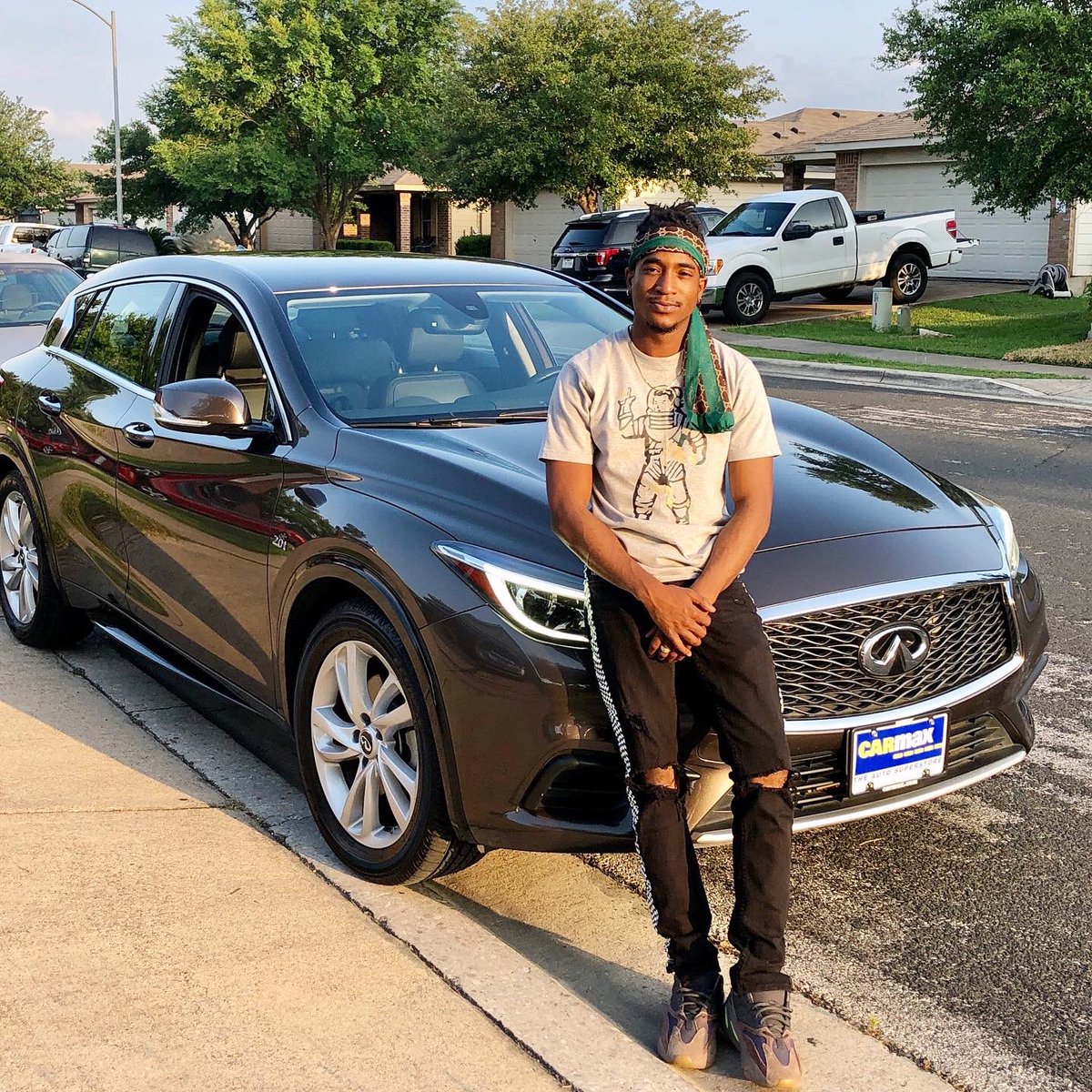4Trippy2Hippie0's tweet photo. Times are hard but Life is Good! Blessed beyond measure🙏🏾🤞🏾 Had to boss up! Early bday gift 🎉#GemimiSzn #InfinitiGang https://t.co/r7vrgN7aIV