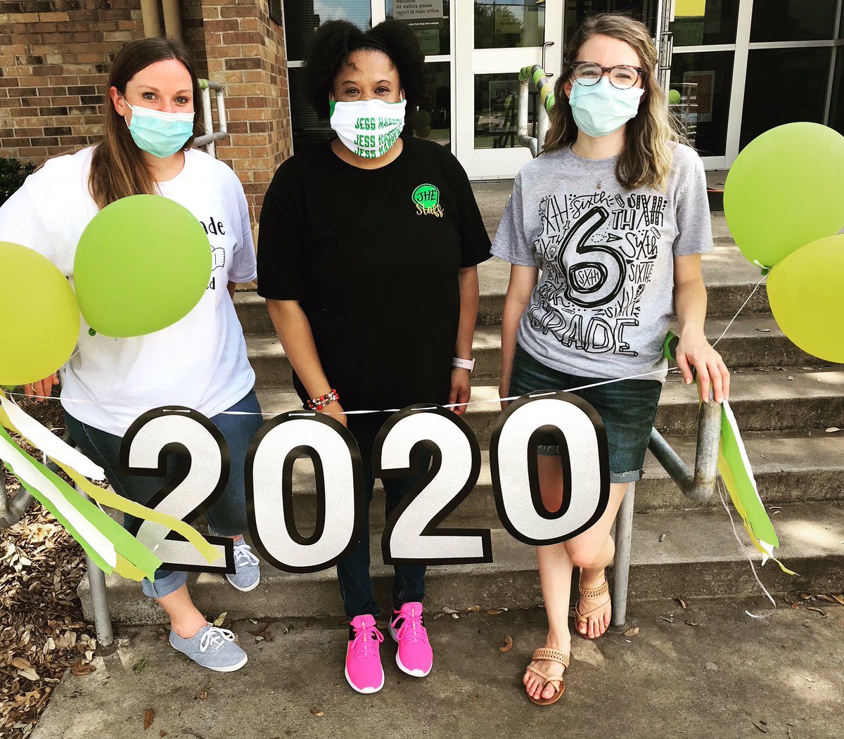 Lmanning01's tweet photo. What a way to end the year! #hhfl #risdgreatness #6thgradegraduation https://t.co/QtA7jlT5wQ