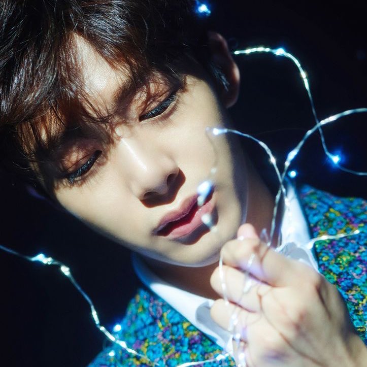 Hyungwon being the worlds best model: a thread