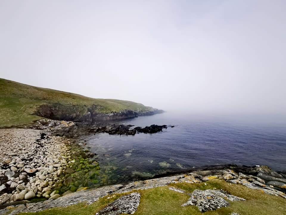 WalksUk's tweet photo. After a rubbish morning of weather the clouds dispersed leaving only the wind! Jet n I where out the door in seconds, I know the island's little coves that will protect us from any wind direction! Turns out like a summers day tucked in to a cove facing North from Southern winds! https://t.co/AqO47phfk1