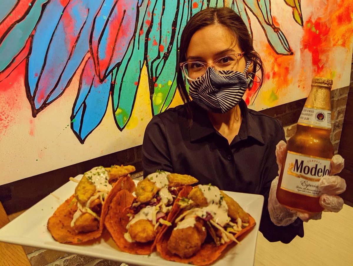 MKTBAR's tweet photo. Taco Fridays are back! Corn is being grilled to transform into delicious elote and tortillas are being freshly pressed! Dine in with us or order for curbside pick-up 832-360-2222!
#tacos #tacofriday🌮 #downtown #houstoneats #localhouston #curbsidepickup #deliveryservice #delivery https://t.co/yJ4PrVx9jW