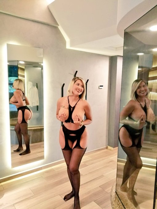 Buenas tardes 🖤 Disponible CDMX 🖤📳  Video llamadas disponibles 🤳 https://t.co/WpD2BZcSbX<a href="/tag/xalapa"class="tags"><span>#xalapa</span></a>