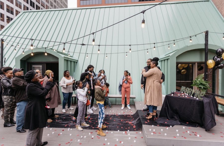 CovoSTL's tweet photo. One day, we’ll be able to gather together again. If you’re planning an event for end-of-year 2020 or 2021, we’d love to offer a cozy rooftop with built-in string lights.

👉 https://t.co/MQzyyRyugV 
#FlashbackFriday https://t.co/SVEli8x98n