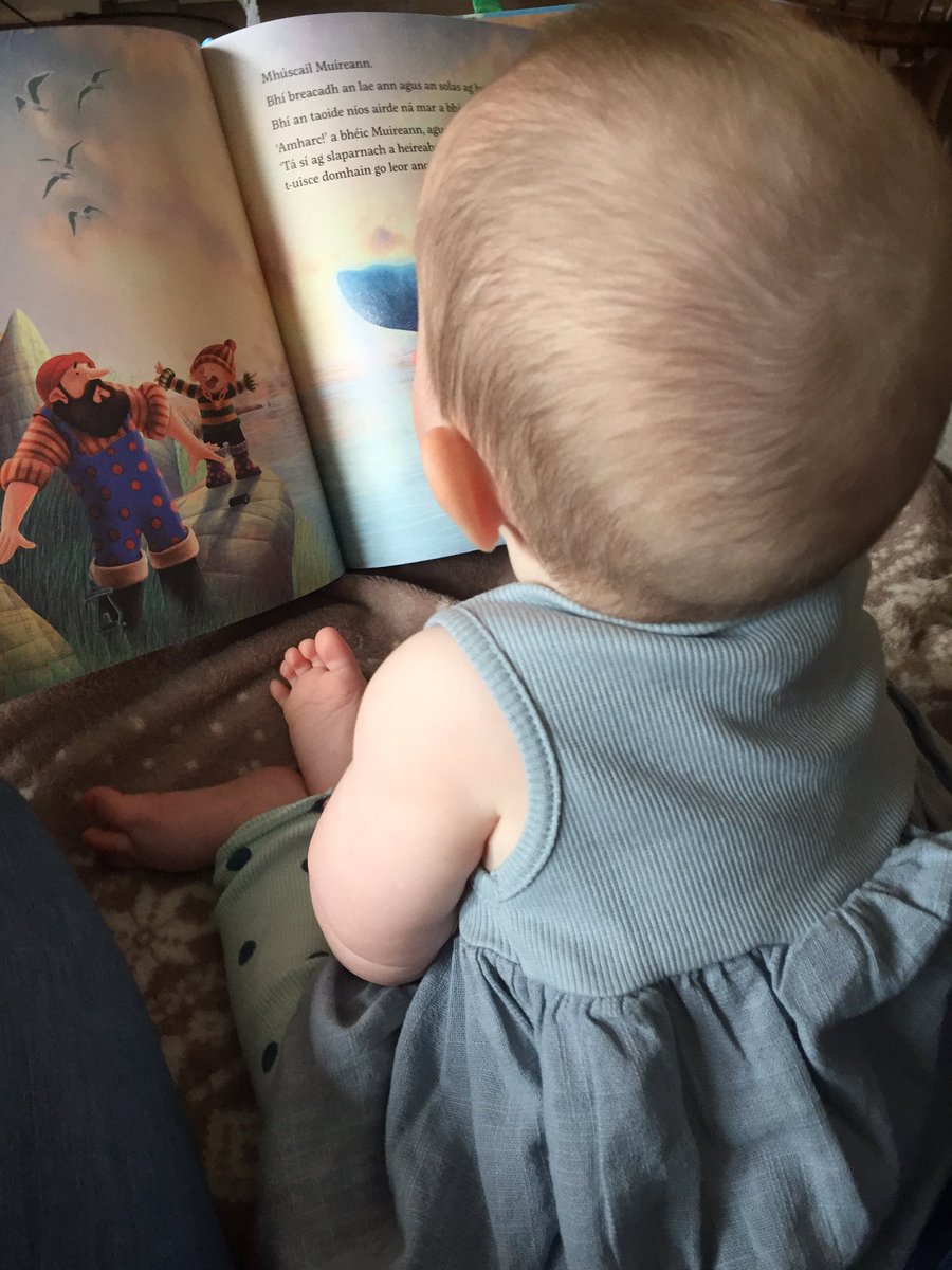 Ag baint sult as ‘Muireann &amp; an Míol Mór’ ón <a href="/An_tSnathaid/">An tSnáthaid Mhór</a> a cheannaigh muid san <a href="/AnCeathruPoili/">An Ceathrú Póilí</a> lonnaithe san <a href="/Culturlann/">An Chultúrlann</a> Tá an siopa oscailte ar líne.. #gaeilge #gaeilgesabhaile