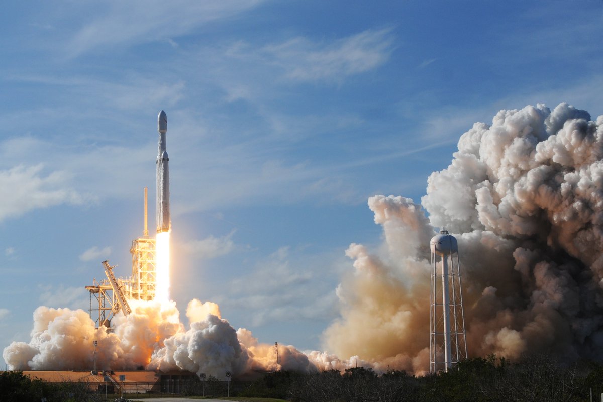 In the midst of one pandemic, Americans aren't ready for another imported from outer space. But ready or not, the U.S. and other spacefaring nations need to start updating planetary-protection measures for a new era of spaceflight  http://trib.al/HJZpoLW 