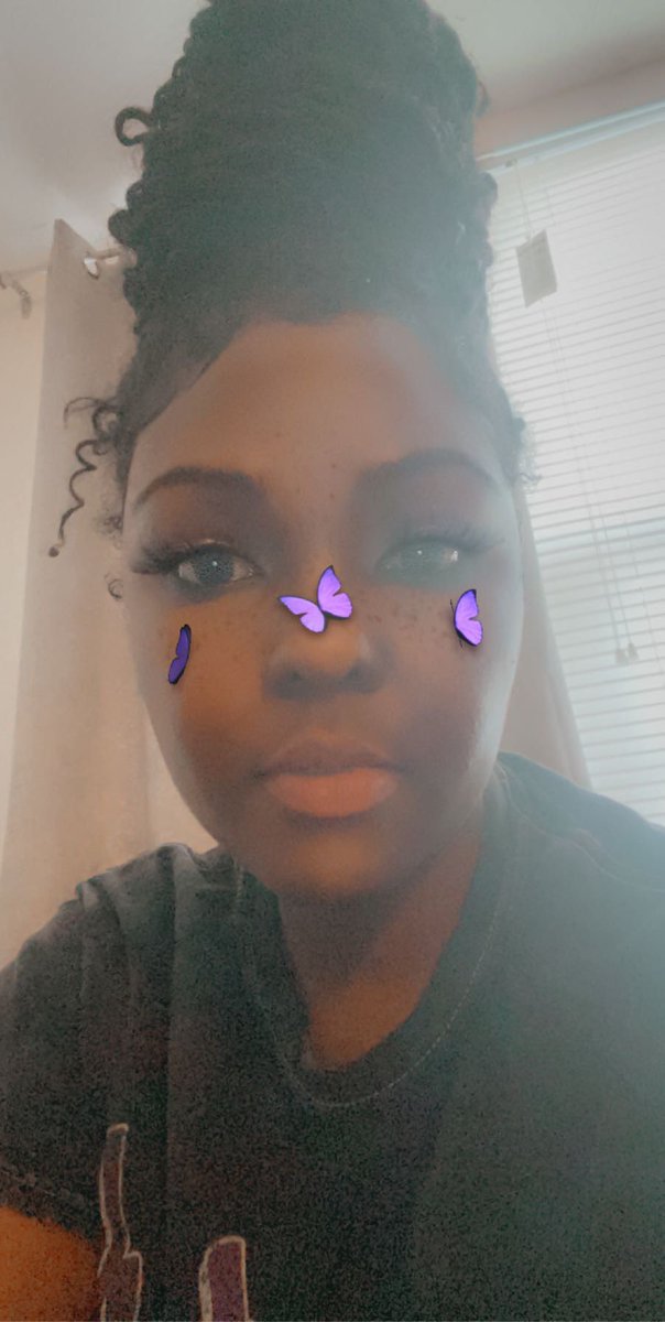 ImHeavenToAGod's tweet photo. My lil faux locs really been holding me down https://t.co/80fuQgUFmf