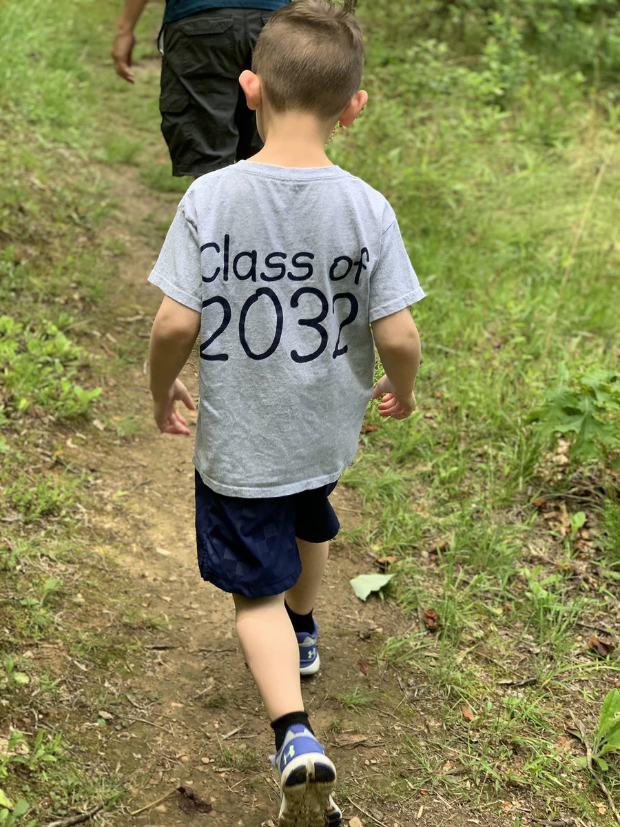NoliSmom's tweet photo. Showing our HMES cub pride while we hike some trails in our campground in Charlottesville #HMESkinder  @MsWisnieski @DebbieJ_111 https://t.co/6fVv6rctvZ