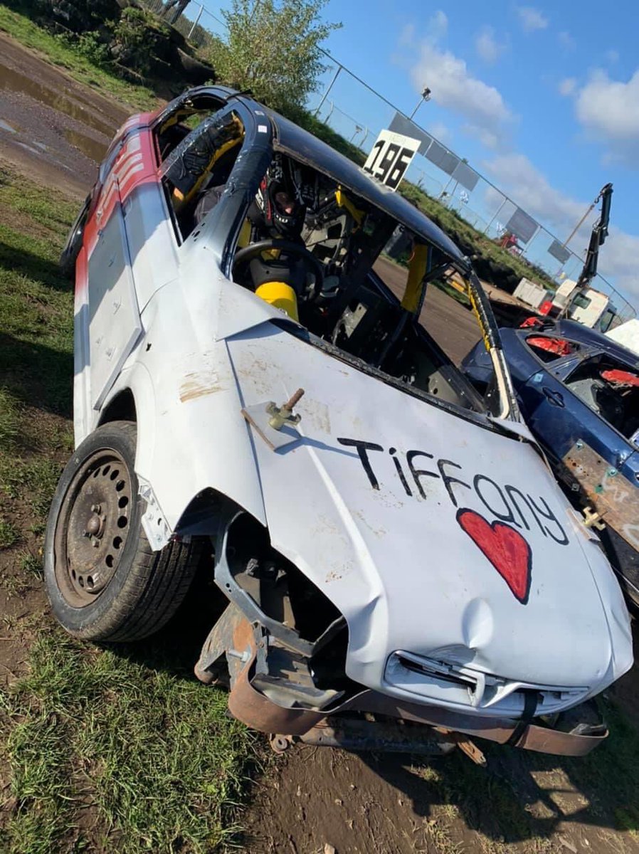 EddieFarrow's tweet photo. Cant wait to be able to strap myself in a banger and go racing no better feeling 🏁 also a photo of me and my biggest fan @T_lou96 ❤️#racing #lockdown https://t.co/hQyZDQcXID