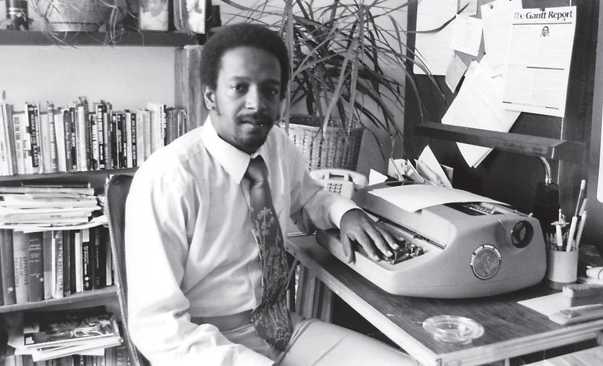 THE SWORD OF THE BLACK PRESS is.gd/aT5TCo