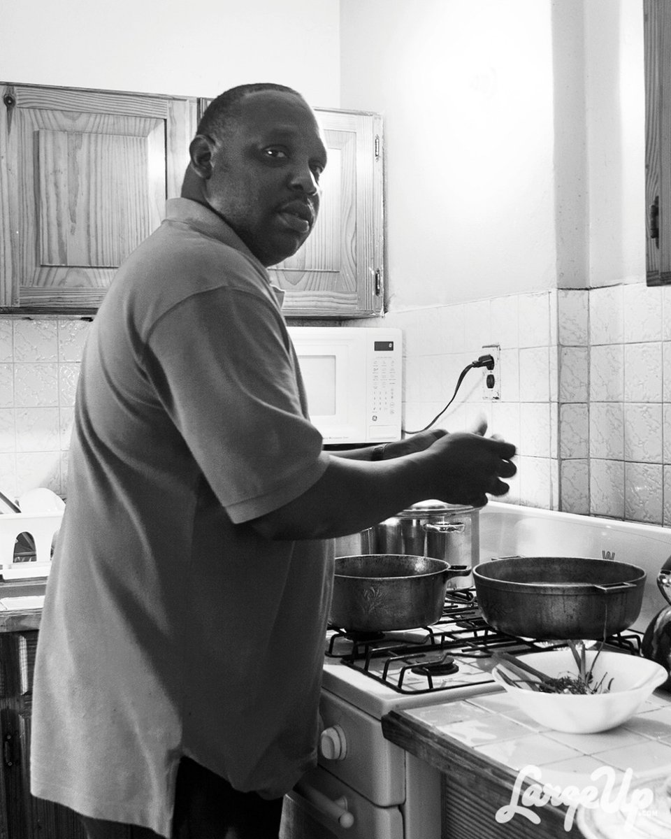 Rest in Power, BOBBY 'DIGITAL' DIXON aka DIGITAL B. 

Photo by: @MarteiKorley