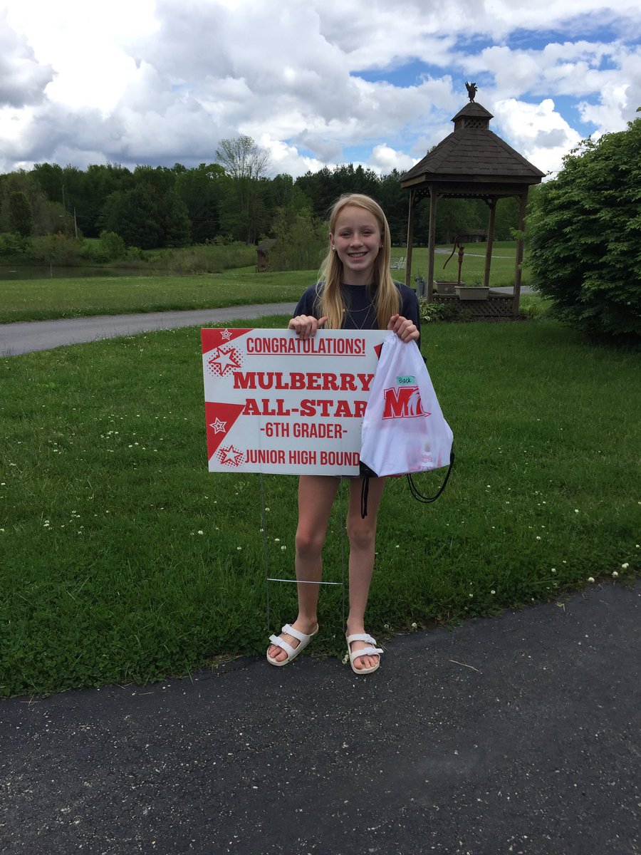 Katie Coomes tweet media