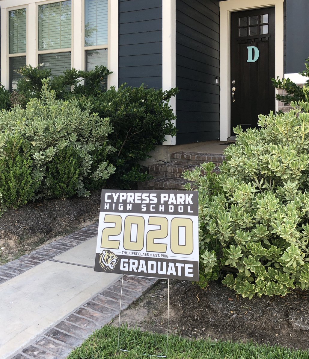 vduran77's tweet photo. Thank you @CypressParkHS for making my senior feel special. #riseup #classof2020strong https://t.co/nW2CQAi843