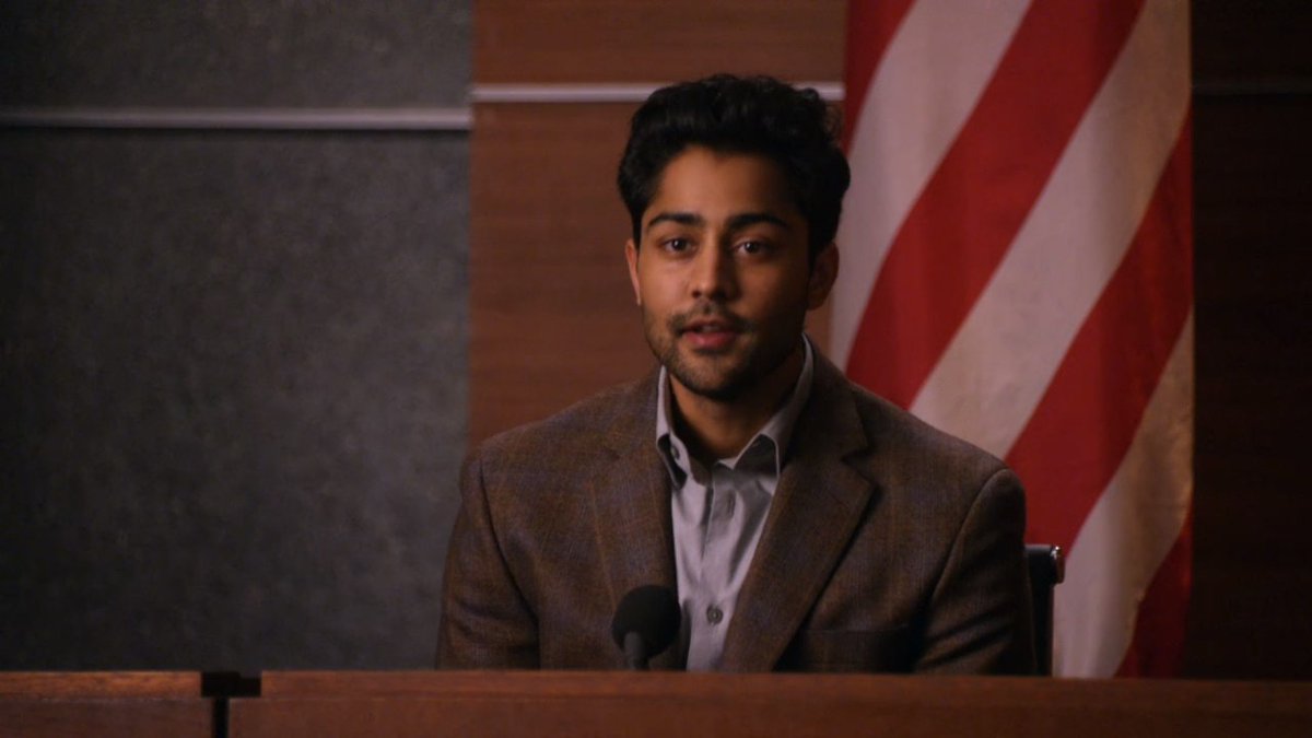 Of course he's in one of the few episodes where Cary isn't in court  #TheGoodWife  #TheResident