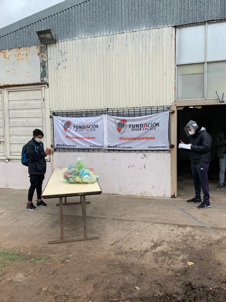 Fundación River tweet media