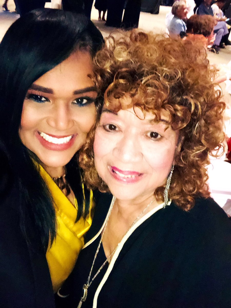 HonShawnThierry's tweet photo. HAPPY BIRTHDAY to one of my "A-1 from Day 1" constituents! To the one &amp; only Mrs. Willie Belle Boone, may you continue to be blessed beyond measure. Sending out the best District 146 wishes &amp; kisses to you! 😘💐🎁 #txlege #ReppingForThe146 #TeamThierry #BirthdaysInQuarantine https://t.co/x3pTx3LmS2