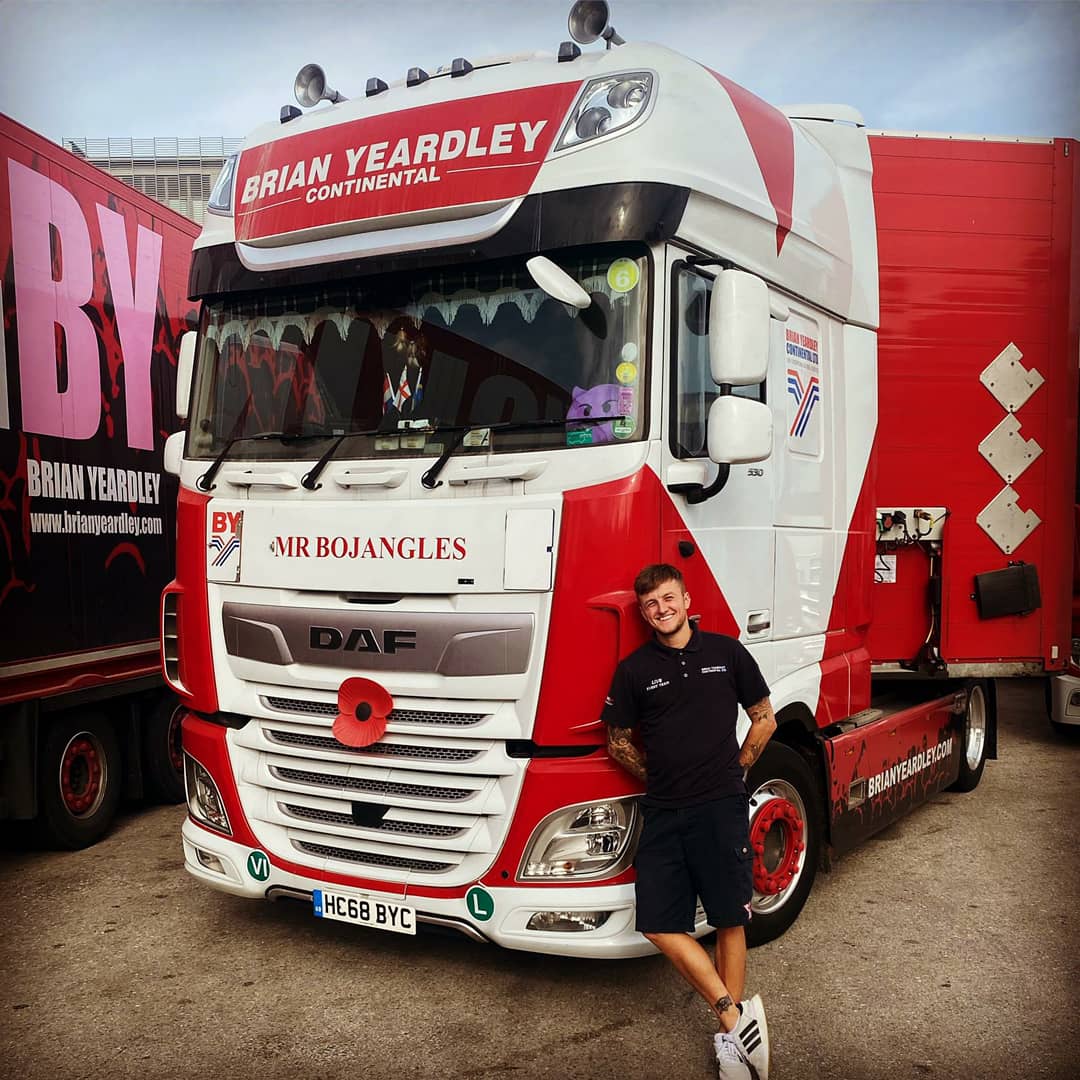 bycl1975's tweet photo. Road Warriors,  these guys do the business and they are the business.. #ourAteam https://t.co/bXlfpdSkCl