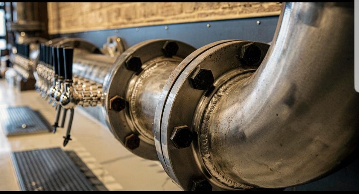 Crafty Beer Guys (@craftybeerguys) on Twitter photo We designed and installed this custom wall-mount brewery-pipe style tower for <a href="/townbrewing/">Town Brewing Co.</a> in downtown #Charlotte, #NC. This behemoth weighs over 2,500 lbs, is stripped-down black pipe with clear powder coat, has 24-taps, including 2 wines We designed and installed this custom wall-mount brewery-pipe style tower for <a href="/townbrewing/">Town Brewing Co.</a> in downtown #Charlotte, #NC. This behemoth weighs over 2,500 lbs, is stripped-down black pipe with clear powder coat, has 24-taps, including 2 wines