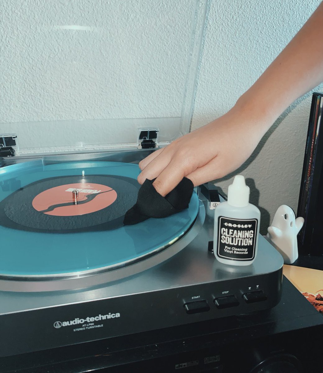  𝖈𝖑𝖊𝖆𝖓𝖎𝖓𝖌 vinyl got a smudge or some dust ? the best and easiest way to clean your vinyl is with a bit of distilled water and a microfiber cloth ! just drop the water around the vinyl and set your player to spin (not play) and gently wipe away water !