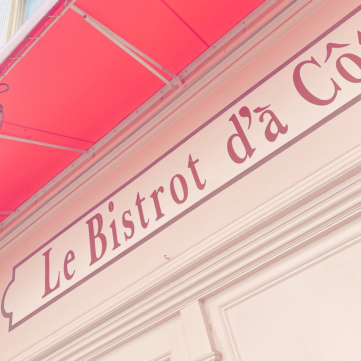 ランラン パリみたいなお店発見っ 早くフランスへ旅行 行けるようになりたいなぁ I Found The Shop Like A Paris Paris Tokyo 大人可愛い Bistro Restaurant Cafe Walking 散歩 カフェ好きな人と繋がりたい カフェ France フランス