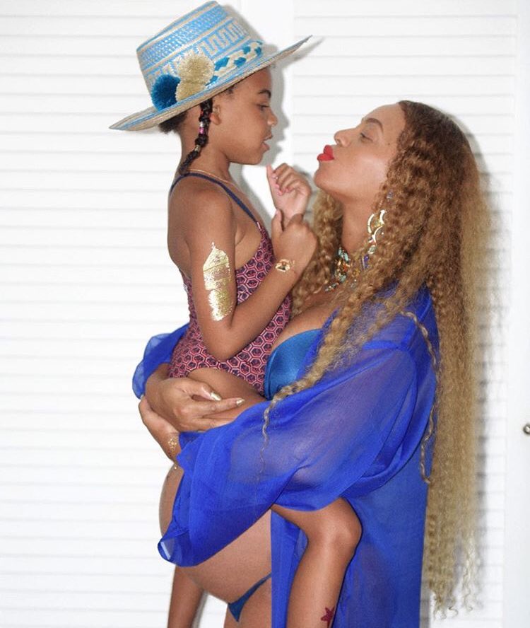 The last pregnancy photo Beyoncé posted on her Instagram.