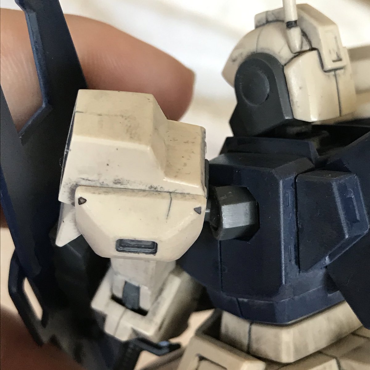 K ガイアノーツのエナメル溶剤はどちらもタミヤの物にも使用可能ですね ライターオイルはダイソーの物は使用可能ですがジッポ オイルは使えない 等違いがありますね ジッポオイルは拭き取りのみ可能です K ガイアノーツのエナメル溶剤はどちらもタミヤの物にも使用可能ですね ライターオイルはダイソーの物は使用可能ですがジッポ オイルは使えない 等違いがありますね ジッポオイルは拭き取りのみ可能です