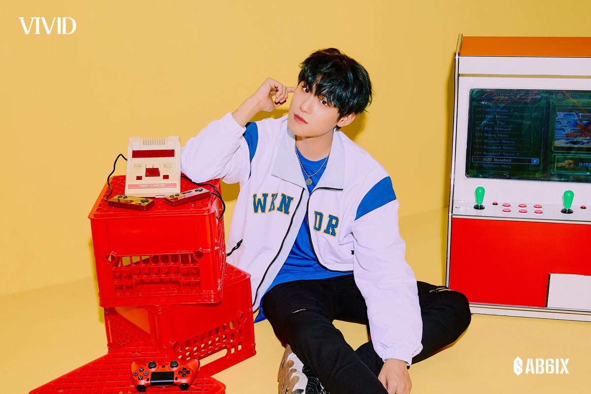 crushattack_wj's tweet photo. 개떡같은 컨셉도 찰떡같이 소화 시키는 컨셉 장인! MBTI 검사하면 빼박캔트 IDOL 나올 본투비 아이돌! 박우진🥰💕 아니 이번 앨범 컨셉이 개떡같다는 말은 네버에버 아니고요 그냥 말이 그렇다는 거에요 말이💦 https://t.co/Q25kpsGBCU