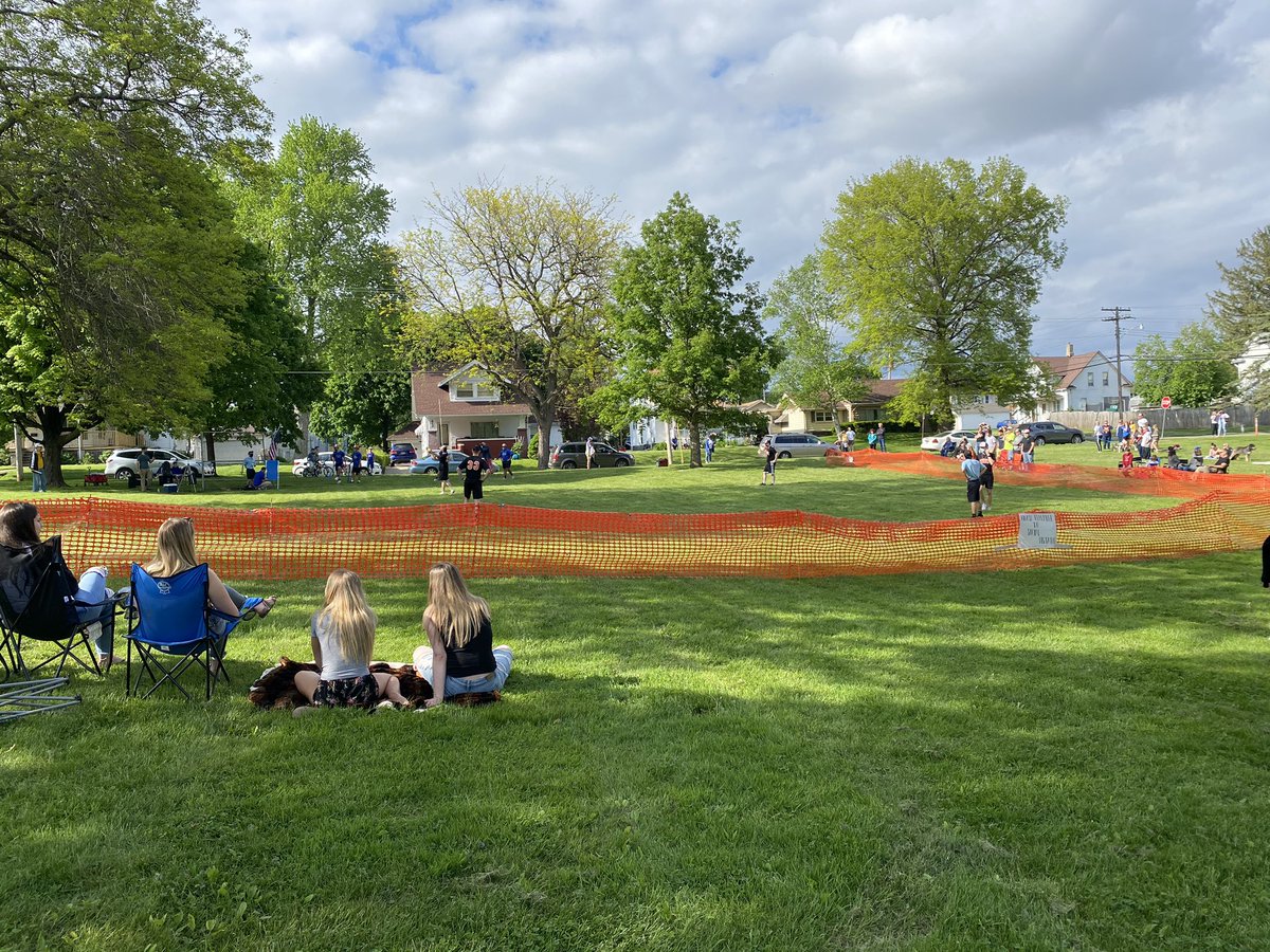 CeliaPalermo's tweet photo. What started as just a couple of buddies itching to play ball turned into a charity wiffle ball game with walk up songs, fans, and an area to donate to the food bank. Full story on @wqad! @ktownwiffle @khsmemes1 https://t.co/tlQZTQ0cch