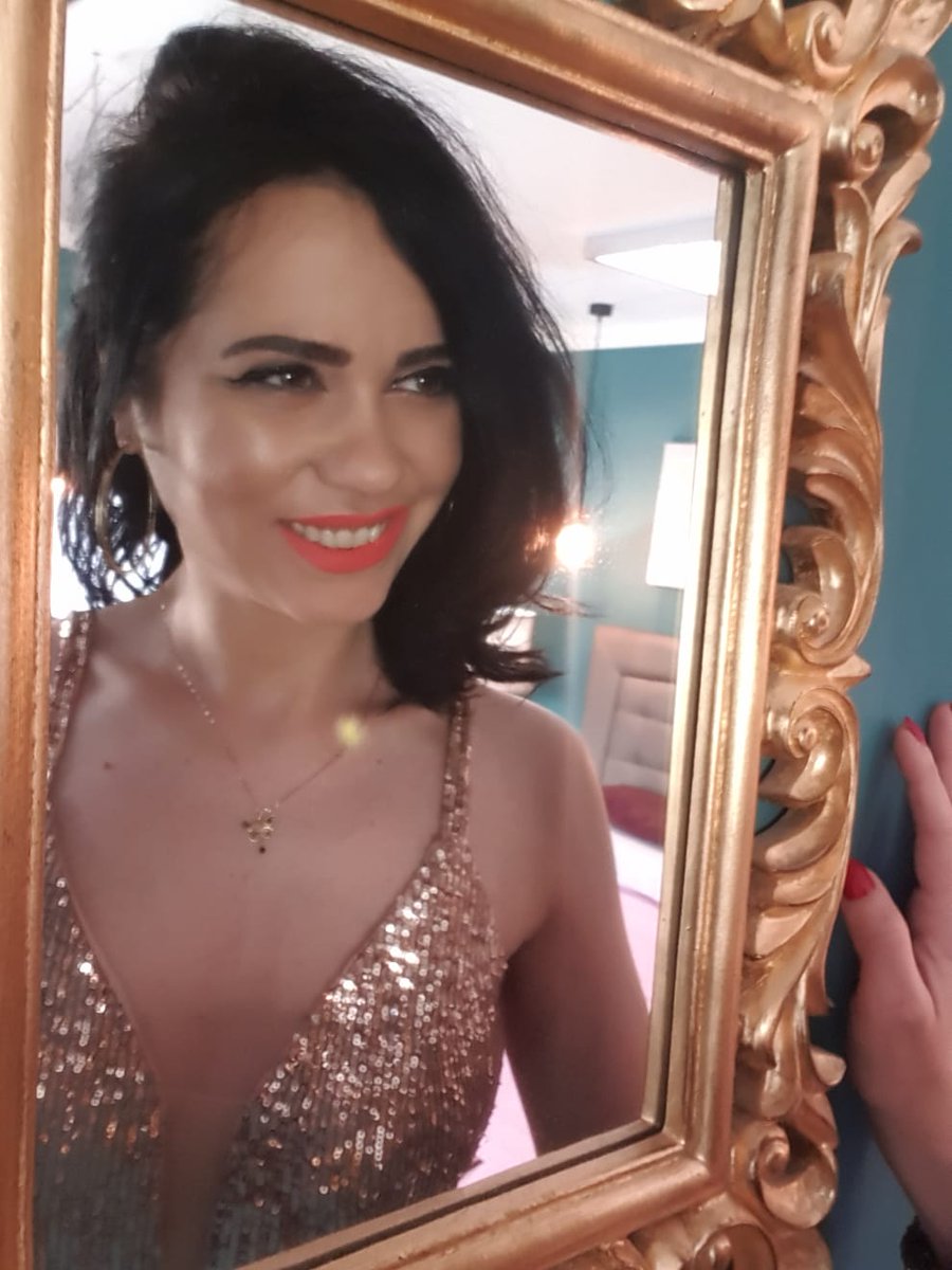jaideofficial_'s tweet photo. Laughter is day, and sobriety is night; a smile is the twilight that hovers gently between both, more bewitching than either!!! #behappy #besensual #besexy #beyourself #camgirl 💋💋💋💋
https://t.co/OMfOlNHAj9...💎
@5tayFro5ty @STFPromo @LiveJasmin https://t.co/g8pl4dDOeV