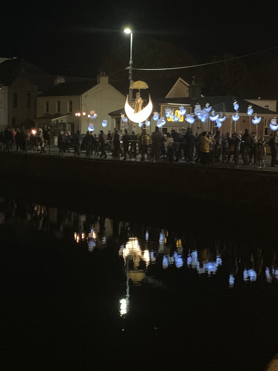 ali_spillane's tweet photo. Right about now last year we were experiencing the magic of luxe landscape on the streets of galway with @ISACSIreland as part of #FreshStreet3 with @galway2020. One of the (many) highlights of my 1.5 years of living in Galway (so far) @LorGMedia https://t.co/ou9rFfMZhz