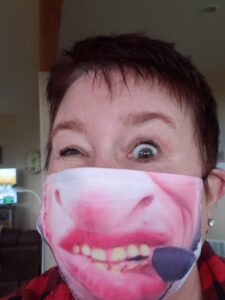HaveSippy's tweet photo. Check it OUT!! #MaskMarket GIVEAWAY!! #facemaskselfie https://t.co/JhoPiOvgC4 via @PBnWhine https://t.co/o6NcpS4aTI